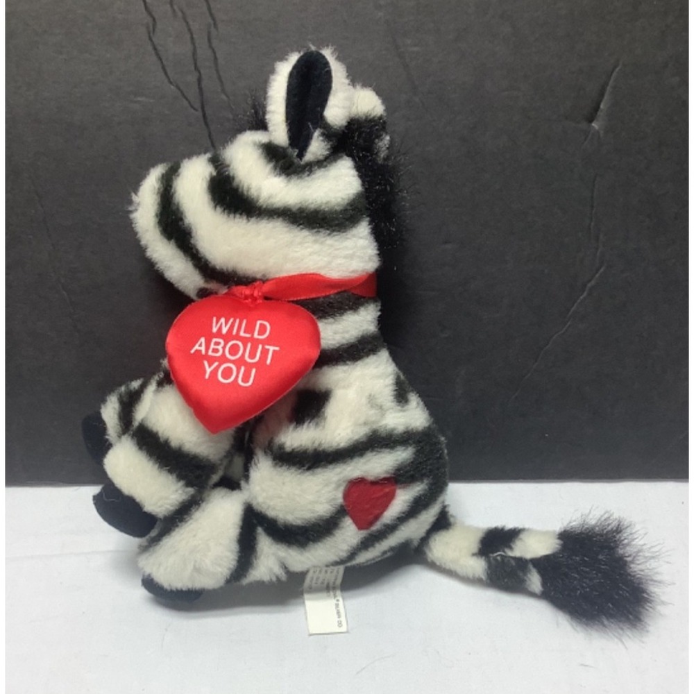 International Silver Co. Plush Stuffed Zebra Wild About You Red Heart 8" 1997